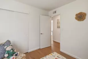 241 Winchester Ct, Foster City, CA 94404 - Photo 20