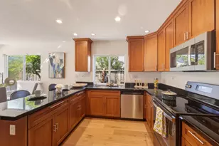 241 Winchester Ct, Foster City, CA 94404 - Photo 8