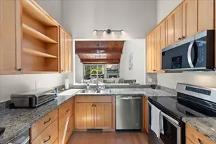 2321 Ticonderoga Dr, San Mateo, CA 94402 - Photo 2