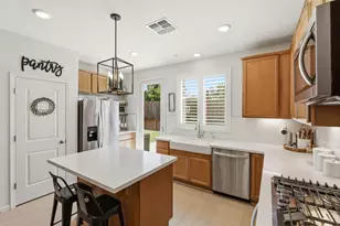 2923 Kings Way, Hollister, CA 95023 - Photo 10