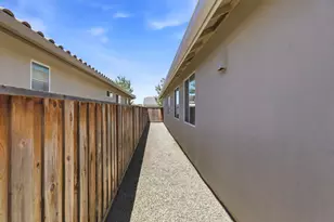 2923 Kings Way, Hollister, CA 95023 - Photo 36