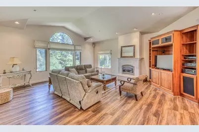 17650 Olson Pl, Salinas, CA 93907 - Photo 8