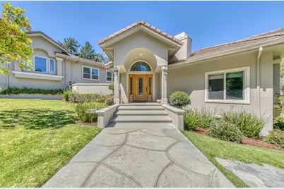 17650 Olson Pl, Salinas, CA 93907 - Photo 4