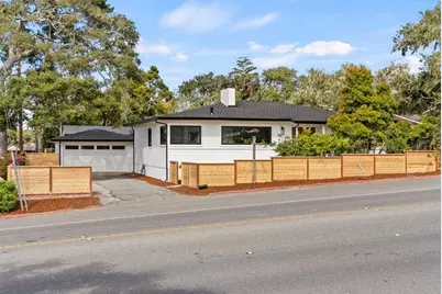 612 Sunset Dr, Pacific Grove, CA 93950 - Photo 2