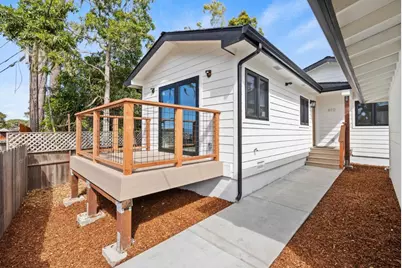 612 Sunset Dr, Pacific Grove, CA 93950 - Photo 20