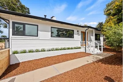 612 Sunset Dr, Pacific Grove, CA 93950 - Photo 4