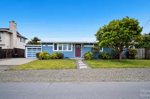 430 California Ave, Moss Beach, CA 94038 - Photo 1