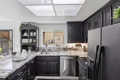 837 Juno Ln, Foster City, CA 94404 - Photo 14