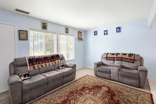 1920 Waterloo Ct, San Jose, CA 95132 - Photo 10
