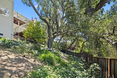 35 Tulip Ct, Burlingame, CA 94010 - Photo 42