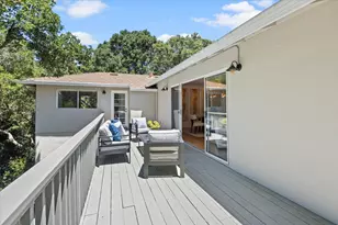35 Tulip Ct, Burlingame, CA 94010 - Photo 22