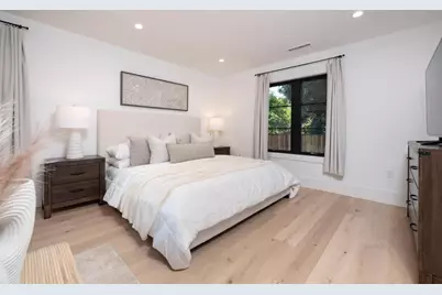 3231 Alameda De Las Pulgas, Menlo Park, CA 94025 - Photo 16