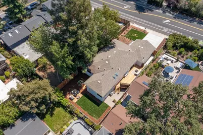 3231 Alameda De Las Pulgas, Menlo Park, CA 94025 - Photo 32
