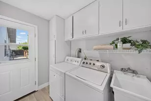 3562 Woodford Dr, San Jose, CA 95124 - Photo 18