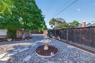 3562 Woodford Dr, San Jose, CA 95124 - Photo 32