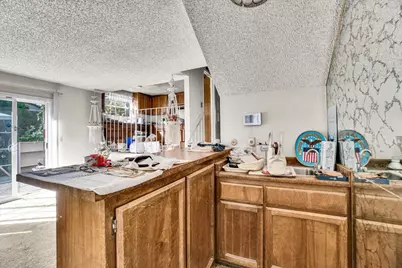 6308 Hillsdale Blvd, Sacramento, CA 95842 - Photo 12