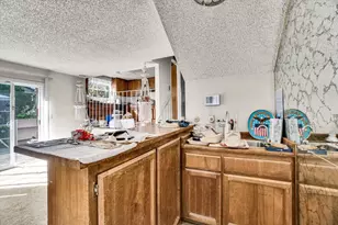 6308 Hillsdale Blvd, Sacramento, CA 95842 - Photo 12