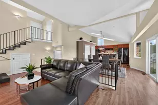 104 Vista Mar Ct, Aptos, CA 95003 - Photo 2