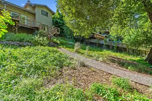 404 Esmeralda Dr, Santa Cruz, CA 95060 - Photo 46