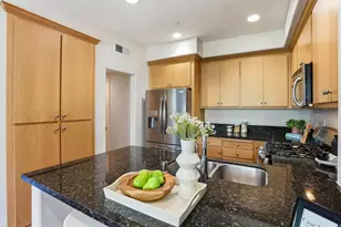 596 San Posadas Ter 23, Sunnyvale, CA 94085 - Photo 14