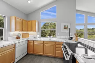 29 Los Encinos Dr, Del Rey Oaks, CA 93940 - Photo 10