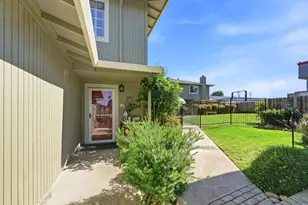 1449 Squire Ct, Hollister, CA 95023 - Photo 4