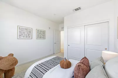 1817 Dobbin Dr, San Jose, CA 95133 - Photo 52