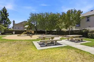 1979 Bradbury St, Salinas, CA 93906 - Photo 32