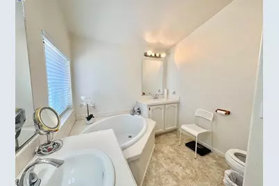 1220 Tasman 39, Sunnyvale, CA 94089 - Photo 8