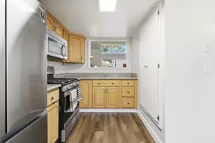 1485 De Rose Way 218, San Jose, CA 95126 - Photo 12