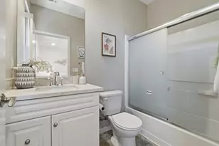 1010 Goldenstar Pl, San Jose, CA 95131 - Photo 24