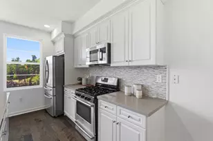 1010 Goldenstar Pl, San Jose, CA 95131 - Photo 12