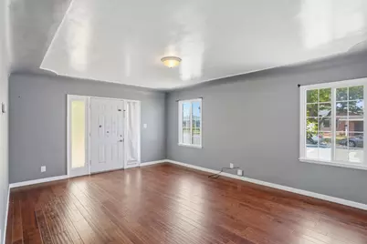 1401 Grandhaven St, Salinas, CA 93905 - Photo 4