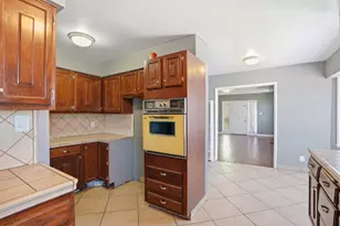 1401 Grandhaven St, Salinas, CA 93905 - Photo 6