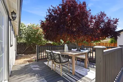 395 N Murphy Ave, Sunnyvale, CA 94085 - Photo 26