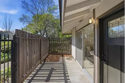 5442 Roundtree Ct A, Concord, CA 94521 - Photo 18