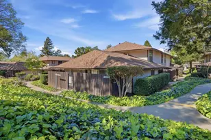 5442 Roundtree Ct A, Concord, CA 94521 - Photo 2
