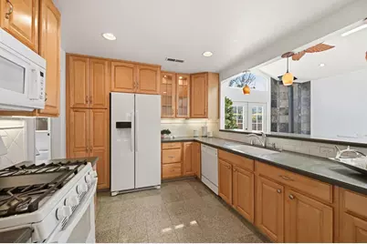 Rio Vista Dr, Pacifica, CA 94044 - Photo 18