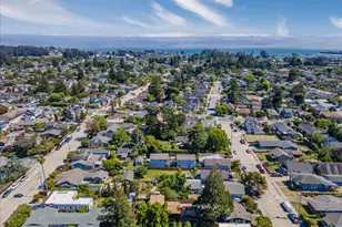 334 Pennsylvania Ave, Santa Cruz, CA 95062 - Photo 46