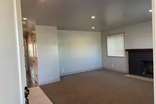 1640 Ukiah Way, Salinas, CA 93906 - Photo 8