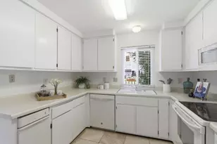 30 Muirfield Ct, San Jose, CA 95116 - Photo 10