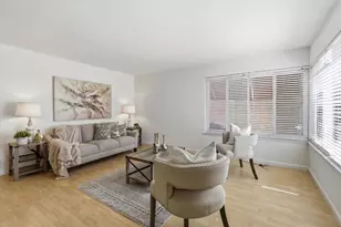 30 Muirfield Ct, San Jose, CA 95116 - Photo 4