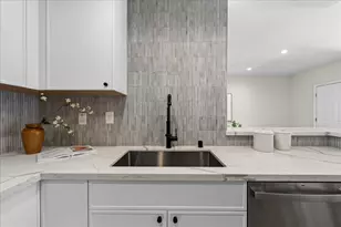 3125 Kenland Dr, San Jose, CA 95111 - Photo 10