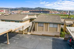 241 Turf View Dr, Solana Beach, CA 92075 - Photo 28