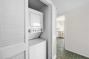 241 Turf View Dr, Solana Beach, CA 92075 - Photo 14