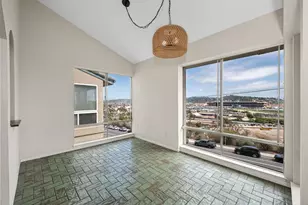 241 Turf View Dr, Solana Beach, CA 92075 - Photo 2