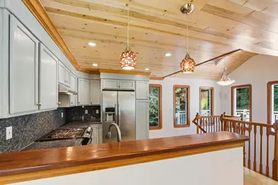 21568 Alma Ct, Los Gatos, CA 95033 - Photo 18