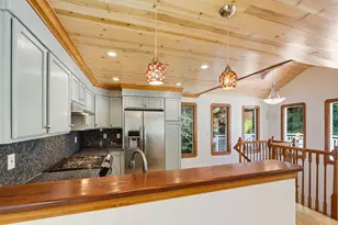 21568 Alma Court, Los Gatos, CA 95033 - Photo 18