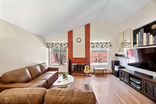 1843 Perrone Cir, San Jose, CA 95116 - Photo 8