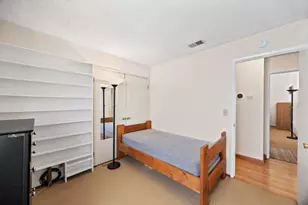 1843 Perrone Cir, San Jose, CA 95116 - Photo 2